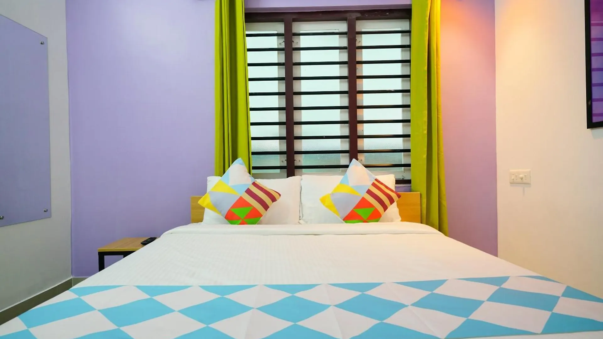 Hotel O Elegant Kaippallil Apartments Kochi 0*,